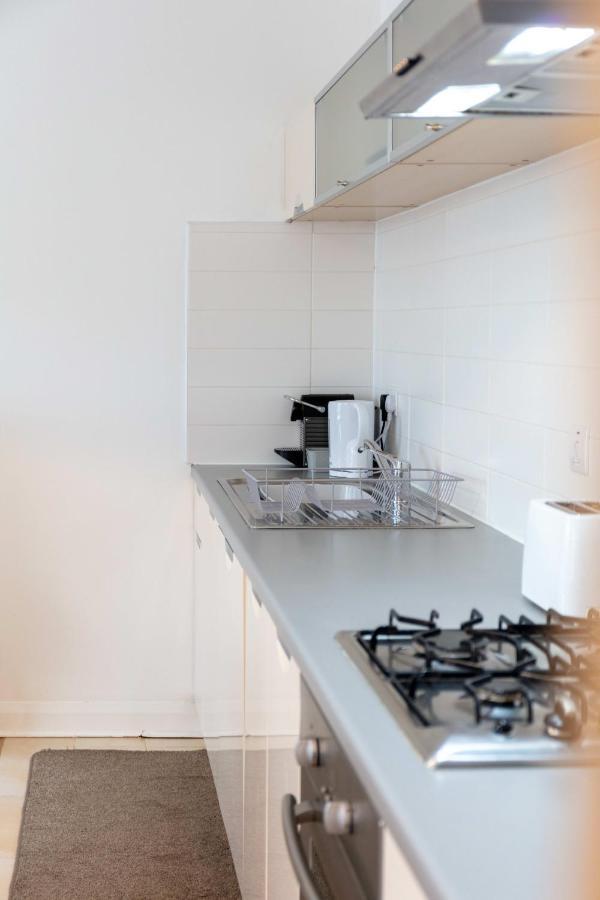 No27 The Barclay - Donnini Apartments Килмарнок Екстериор снимка